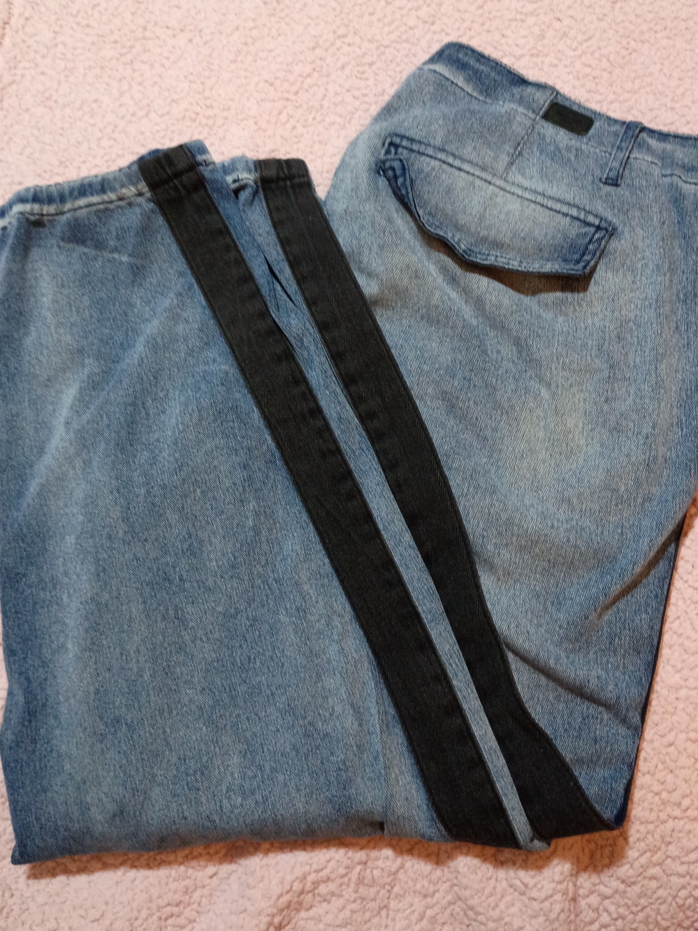 Skinnygirl Blue Denim Skinny Jeans with Black Side Stripes